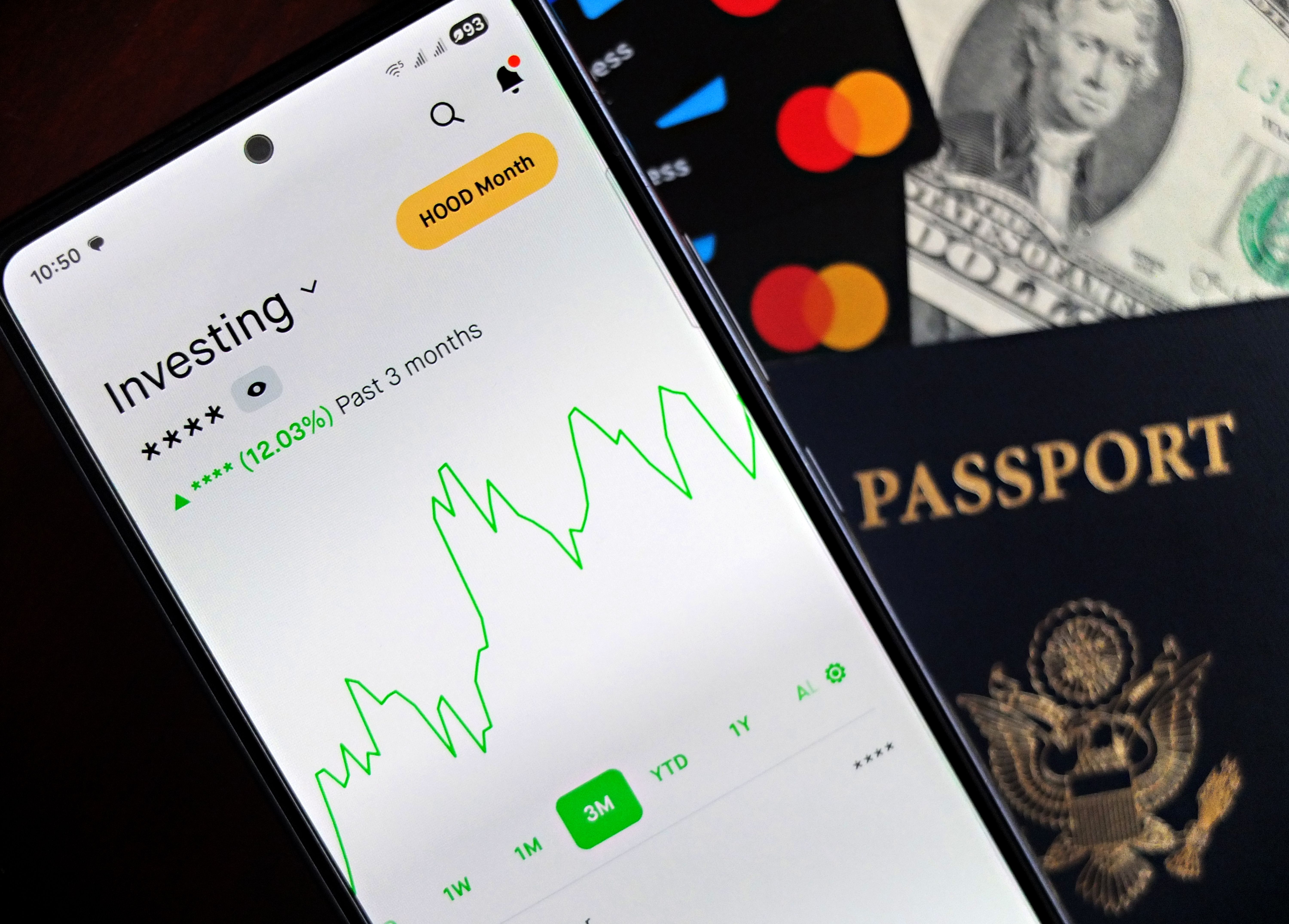 `SpaceX` IPO Frenzy Fuels `NASA` ETF to $2.6 Billion in Two Months
